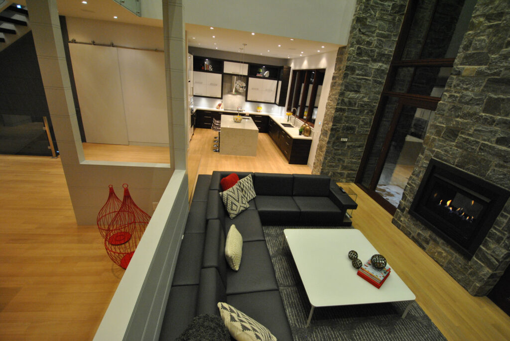 build a custom home toronto